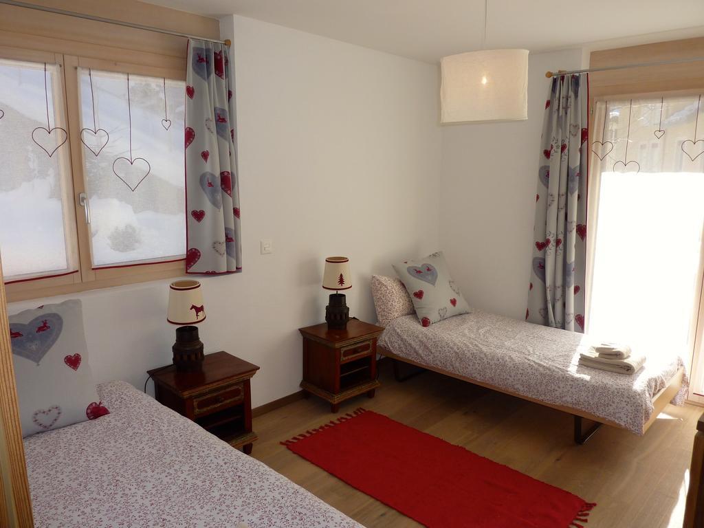Hotel Mont.Lac Champex-Lac Quarto foto